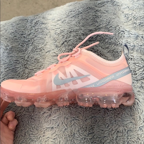 Nike Shoes - Pink nike vapor max